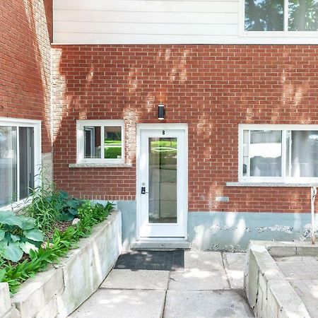 Entire 2 Bedroom Apartment Uptown Waterloo - E1 Exterior foto