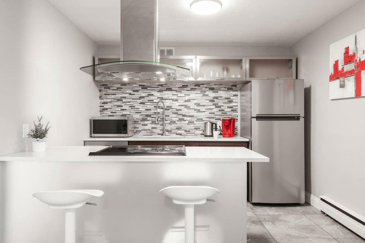 Entire 2 Bedroom Apartment Uptown Waterloo - E1 Exterior foto