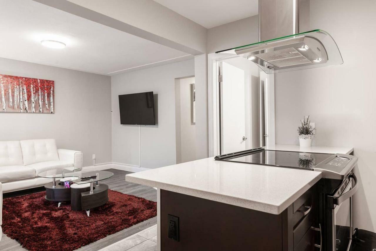 Entire 2 Bedroom Apartment Uptown Waterloo - E1 Exterior foto